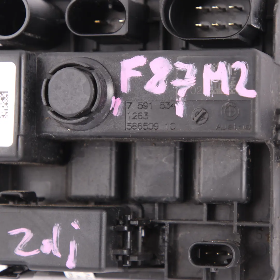 Integrierte Versorgungsmoduleinheit für BMW F01 F10 F20 F21 F30 F87 mit Teilenummer 7591534 BMW F01 F10 F20 F21 F30 F87 Integrierte Versorgungsmoduleinheit - SKU 7591534 - Teilenummer 7591534