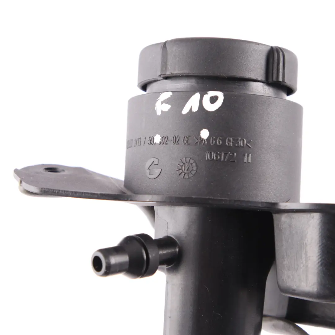 Filler Neck Expansion Tank Coolant Hose Petrol to BMW F10 F11 F12 F13 with Part number 7591692 BMW F10 F11 F12 F13 Filler Neck Expansion Tank Coolant Hose Petrol - SKU 7591692 - Part number 7591692