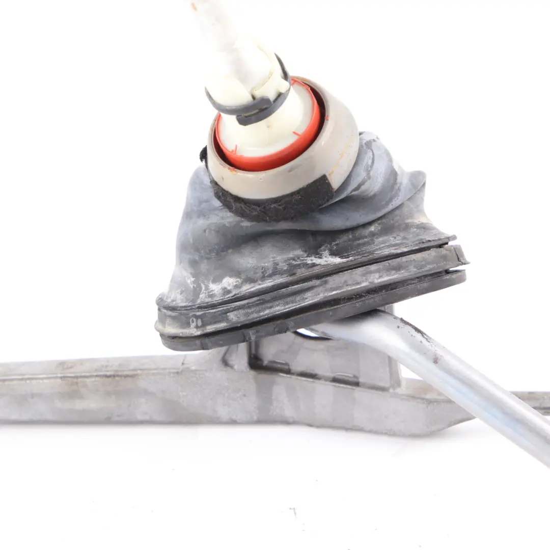 N47N Braccio Cambio Meccanica Cambio per BMW F10 F11 520d con numero di parte 7592422 BMW F10 F11 520d N47N Braccio Cambio Meccanica Cambio - SKU 7592422 - Numero di parte 7592422