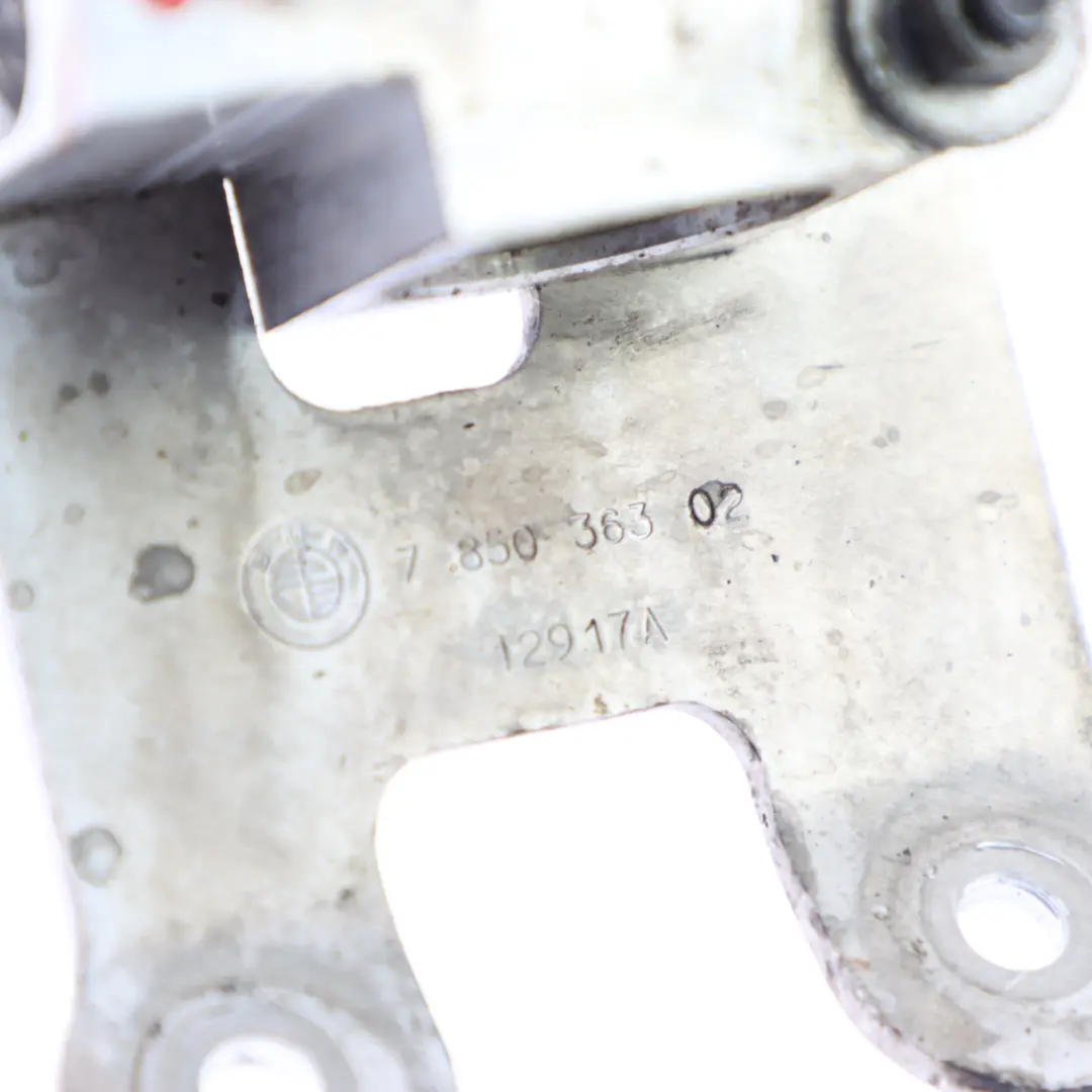 Thermostat Öl Getriebe Kühler Schlauchhalter für BMW F80 M3 F82 F83 M4 mit Teilenummer 7592723 BMW F80 M3 F82 F83 M4 Thermostat Öl Getriebe Kühler Schlauchhalter - SKU 7592723-3 - Teilenummer 7592723