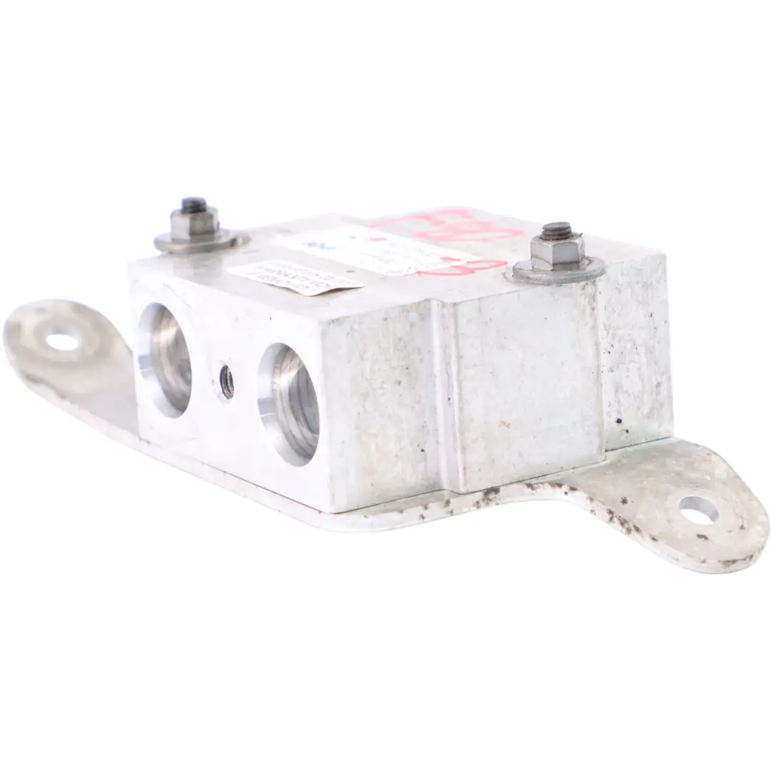 Thermostat Öl Getriebe Kühler Schlauchhalter für BMW F80 M3 F82 F83 M4 mit Teilenummer 7592723 BMW F80 M3 F82 F83 M4 Thermostat Öl Getriebe Kühler Schlauchhalter - SKU 7592723-3 - Teilenummer 7592723