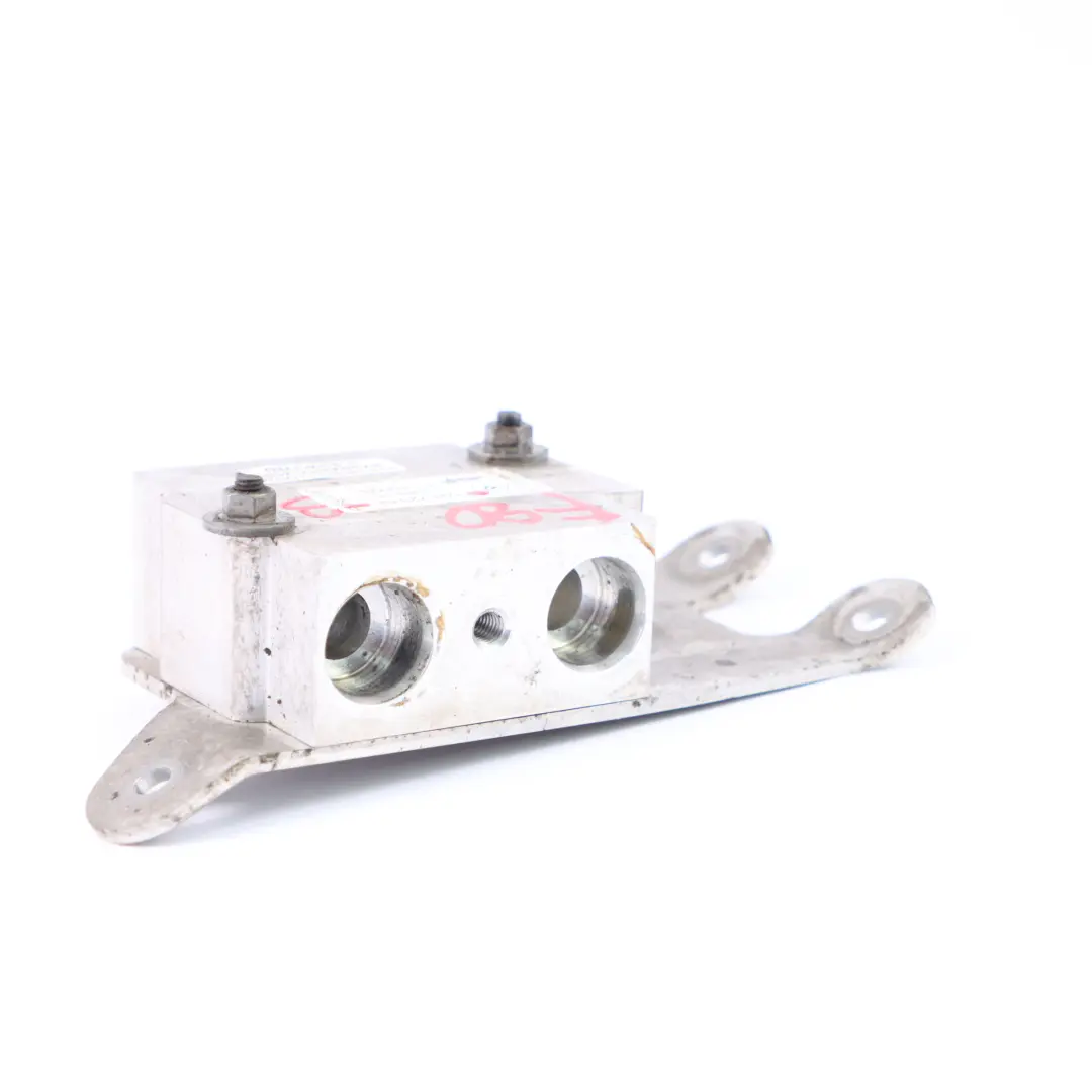 Termostato Olio Trasmissione Refrigeratore Supporto per BMW F80 M3 F82 M4 con numero di parte 7592723 BMW F80 M3 F82 M4 Termostato Olio Trasmissione Refrigeratore Supporto - SKU 7592723-3 - Numero di parte 7592723