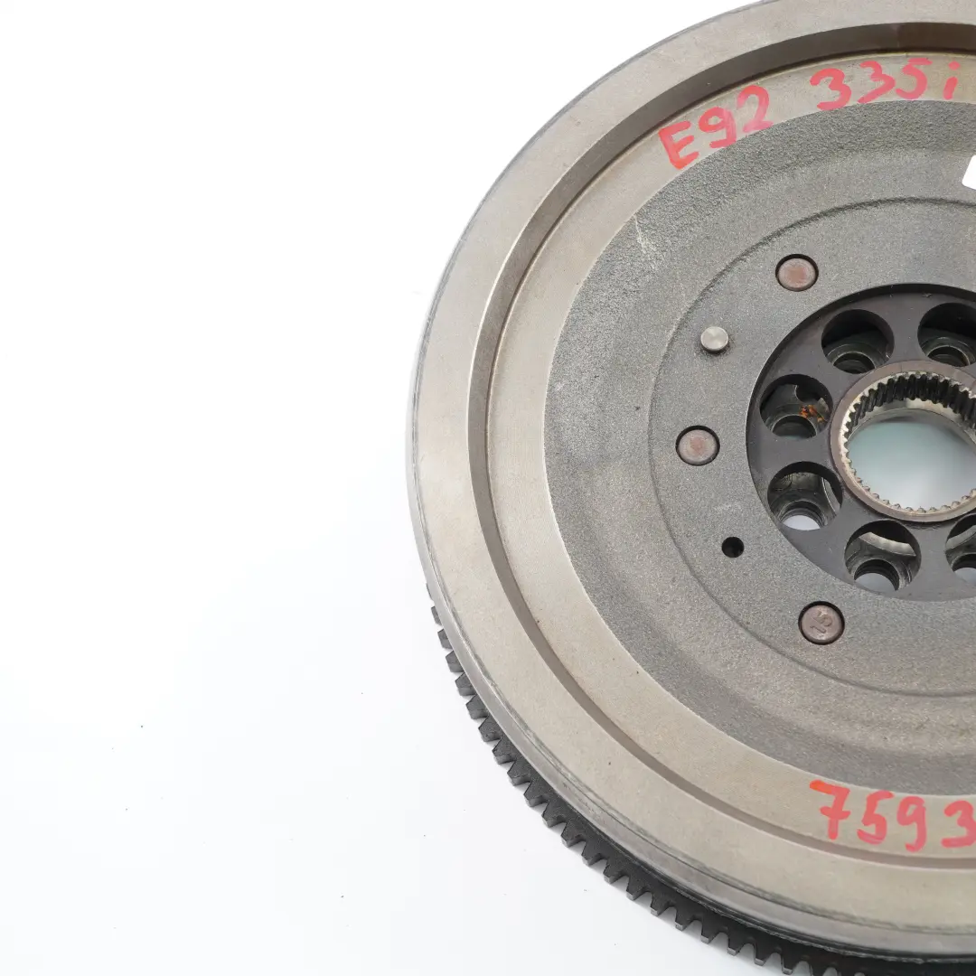 Mass BMW E92 E93 Coupe Convertible 335i N54 Petrol Dual Flywheel to Twin with Part number 7593469 Twin Mass BMW E92 E93 Coupe Convertible 335i N54 Petrol Dual Flywheel - SKU 7593469 - Part number 7593469
