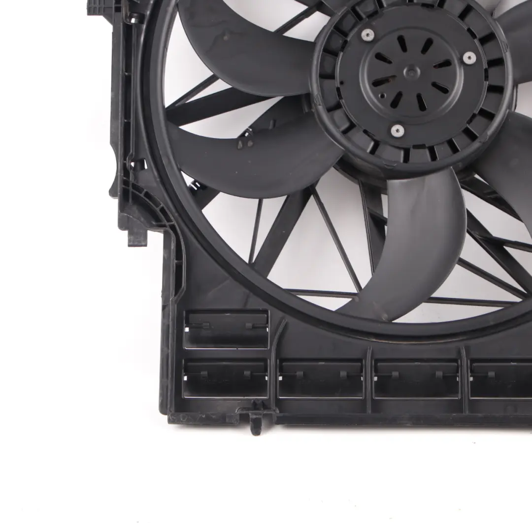  Wentylator Chłodnicy BMW X3 F25 Obudowa Chłodnicy Silnika 600W - SKU 7593847 - Numer Części 7593847