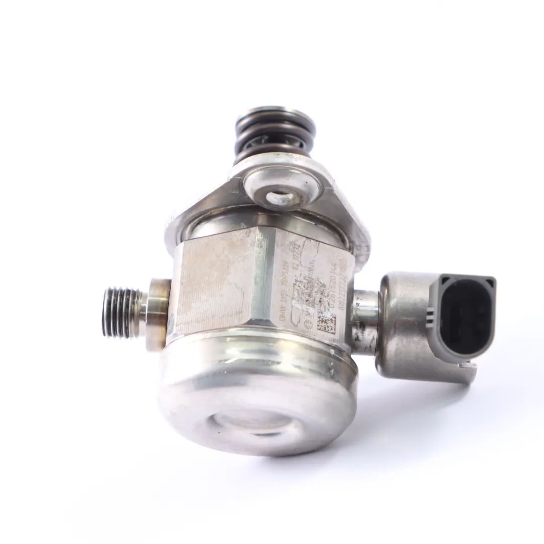 High Pressure Fuel Pump BMW F10 F13 Petrol N63 Injection Pump to with Part number 7595339 High Pressure Fuel Pump BMW F10 F13 Petrol N63 Injection Pump - SKU 7595339 - Part number 7595339