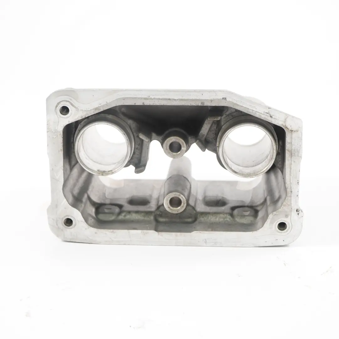 Benzin N20 Kerzenschachteinsatz Halterung für BMW F10 F20 F30 F32 mit Teilenummer 7595545 BMW F10 F20 F30 F32 Benzin N20 Kerzenschachteinsatz Halterung - SKU 7595545 - Teilenummer 7595545