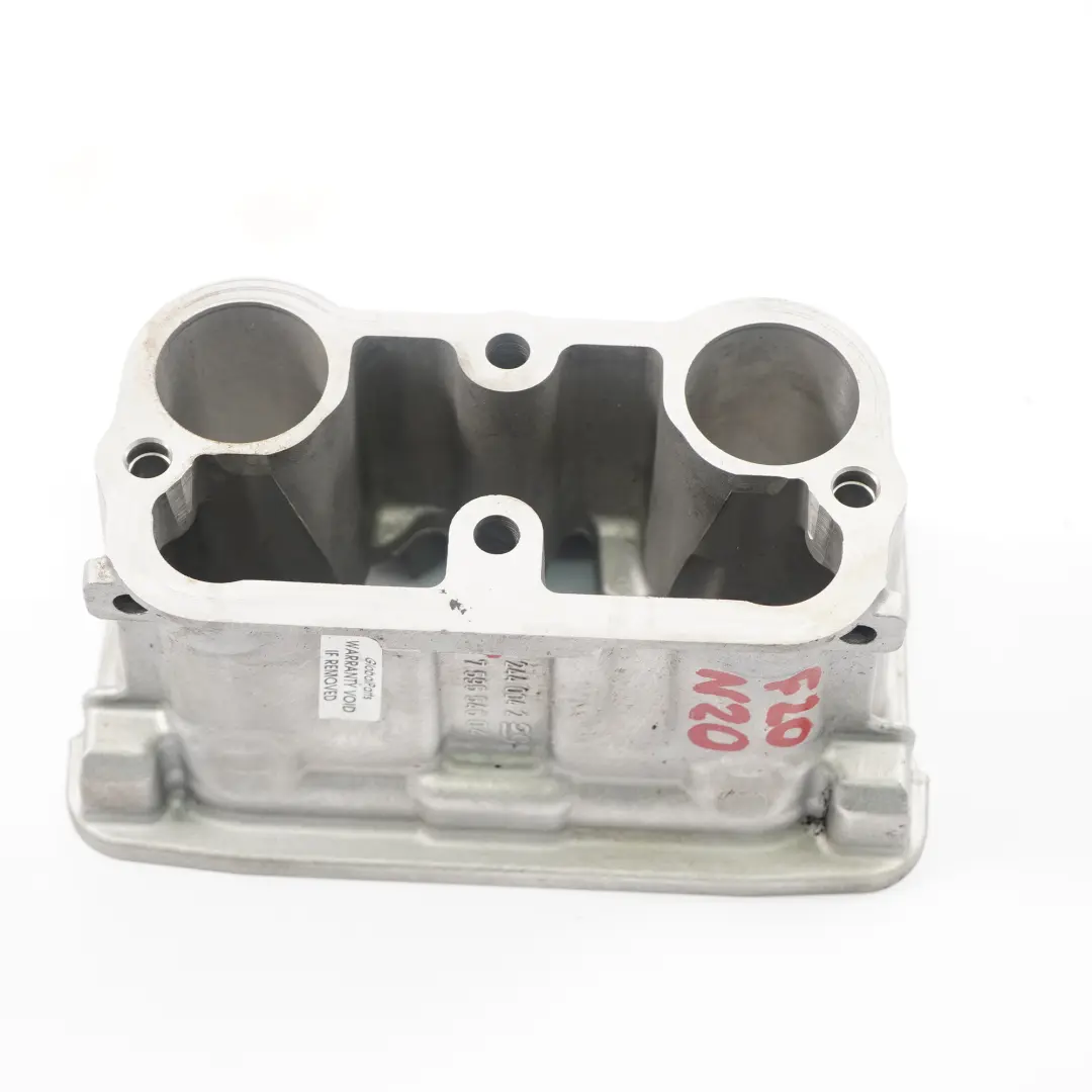 N20 Obudowa Osłona Świecy do BMW F10 F20 F30 F32 o numerze 7595546 BMW F10 F20 F30 F32 N20 Obudowa Osłona Świecy - SKU 7595546 - Numer Części 7595546