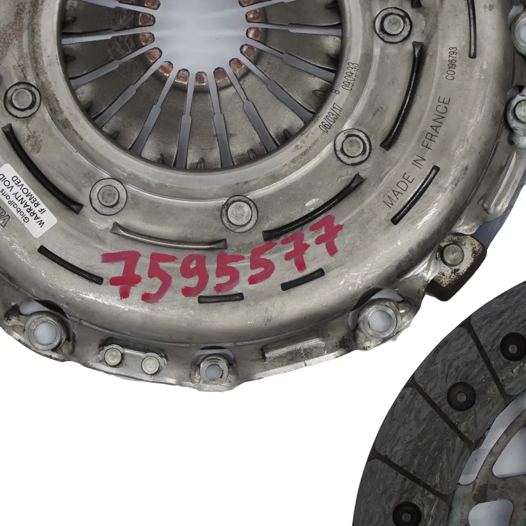 Benzin N18 Zweimassenschwungrad Kupplungssatz für Mini Cooper S R55 R56 LCI R60 R61 mit Teilenummer 7595577 Mini Cooper S R55 R56 LCI R60 R61 Benzin N18 Zweimassenschwungrad Kupplungssatz - SKU 7595577 - Teilenummer 7595577