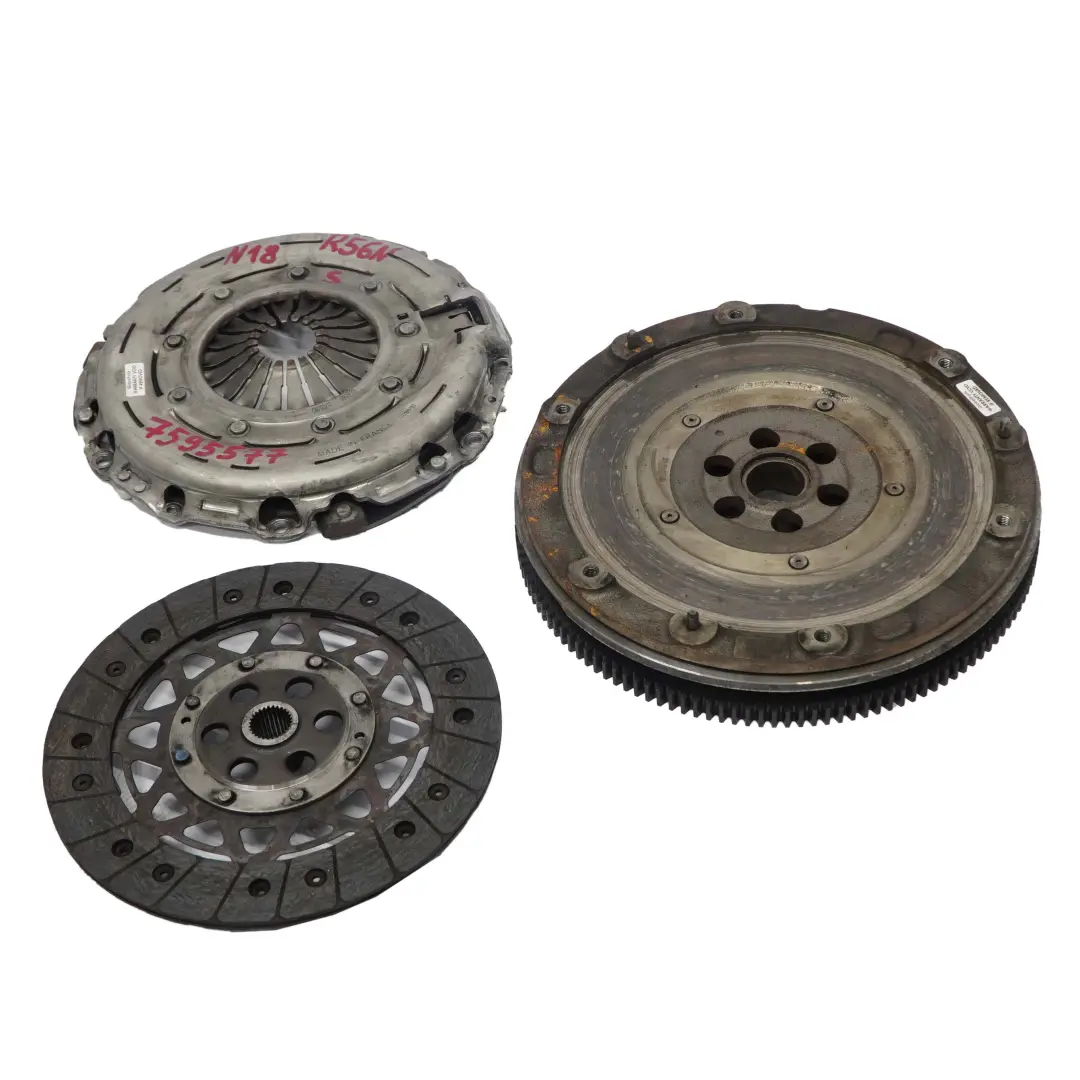 Benzin N18 Zweimassenschwungrad Kupplungssatz für Mini Cooper S R55 R56 LCI R60 R61 mit Teilenummer 7595577 Mini Cooper S R55 R56 LCI R60 R61 Benzin N18 Zweimassenschwungrad Kupplungssatz - SKU 7595577 - Teilenummer 7595577
