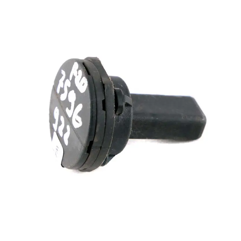 BMW F20 F21 F30 F32 Uchwyt Kołek Mocowanie Korek Chłodnicy Górny - SKU 7596922 - Numer Części 7596922