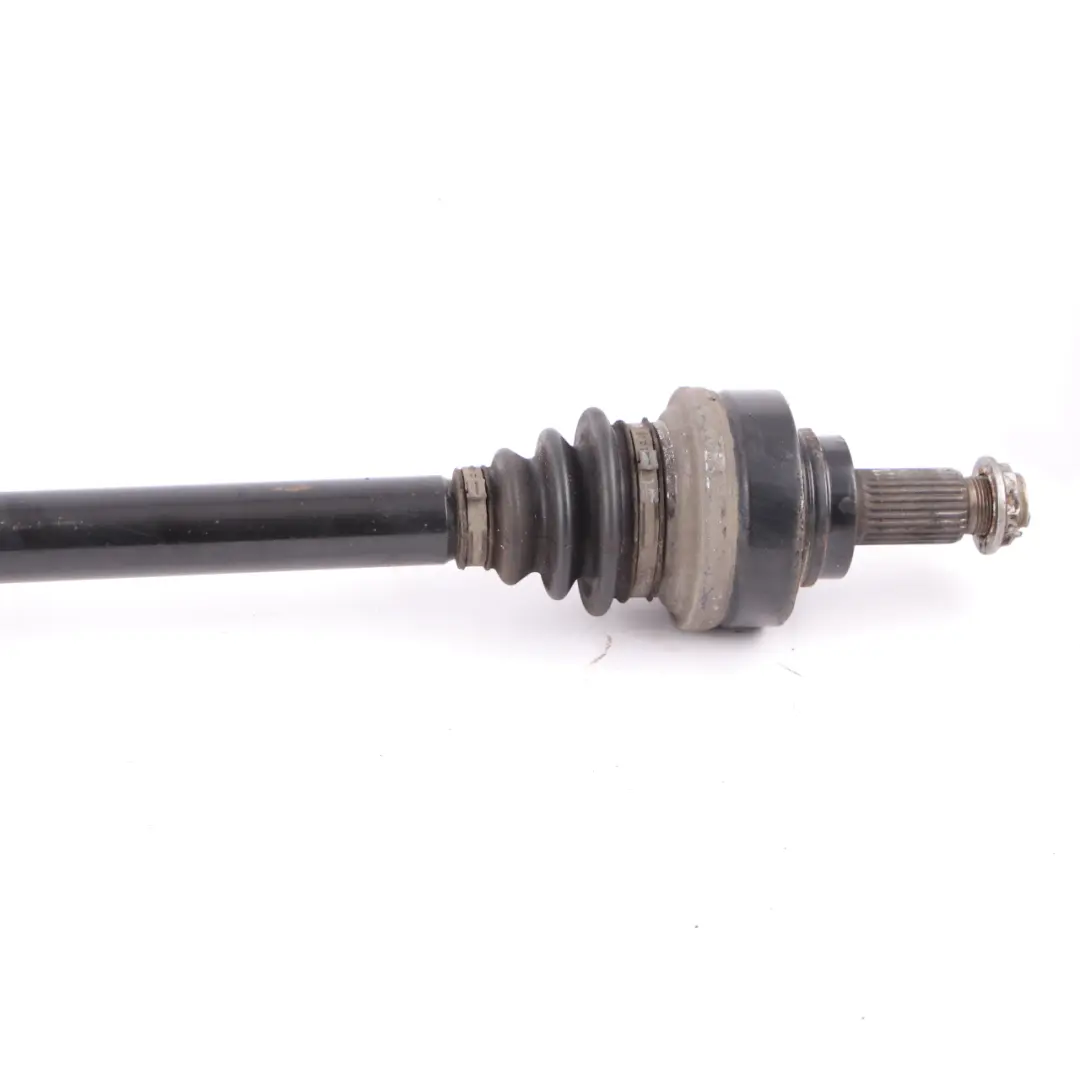 Półoś Lewa Tył Tylna M135i M140i 335i do BMW F20 F30 o numerze 7597685 BMW F20 F30 Półoś Lewa Tył Tylna M135i M140i 335i - SKU 7597685 - Numer Części 7597685