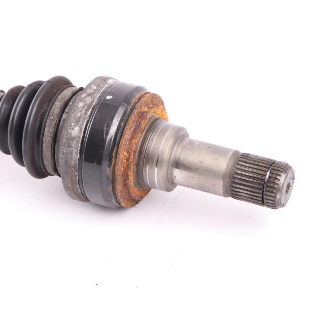 BMW F20 F30 Arbre transmission essence sortie gauche M135i M140i 335i - SKU 7597685 - Numéro de pièce 7597685
