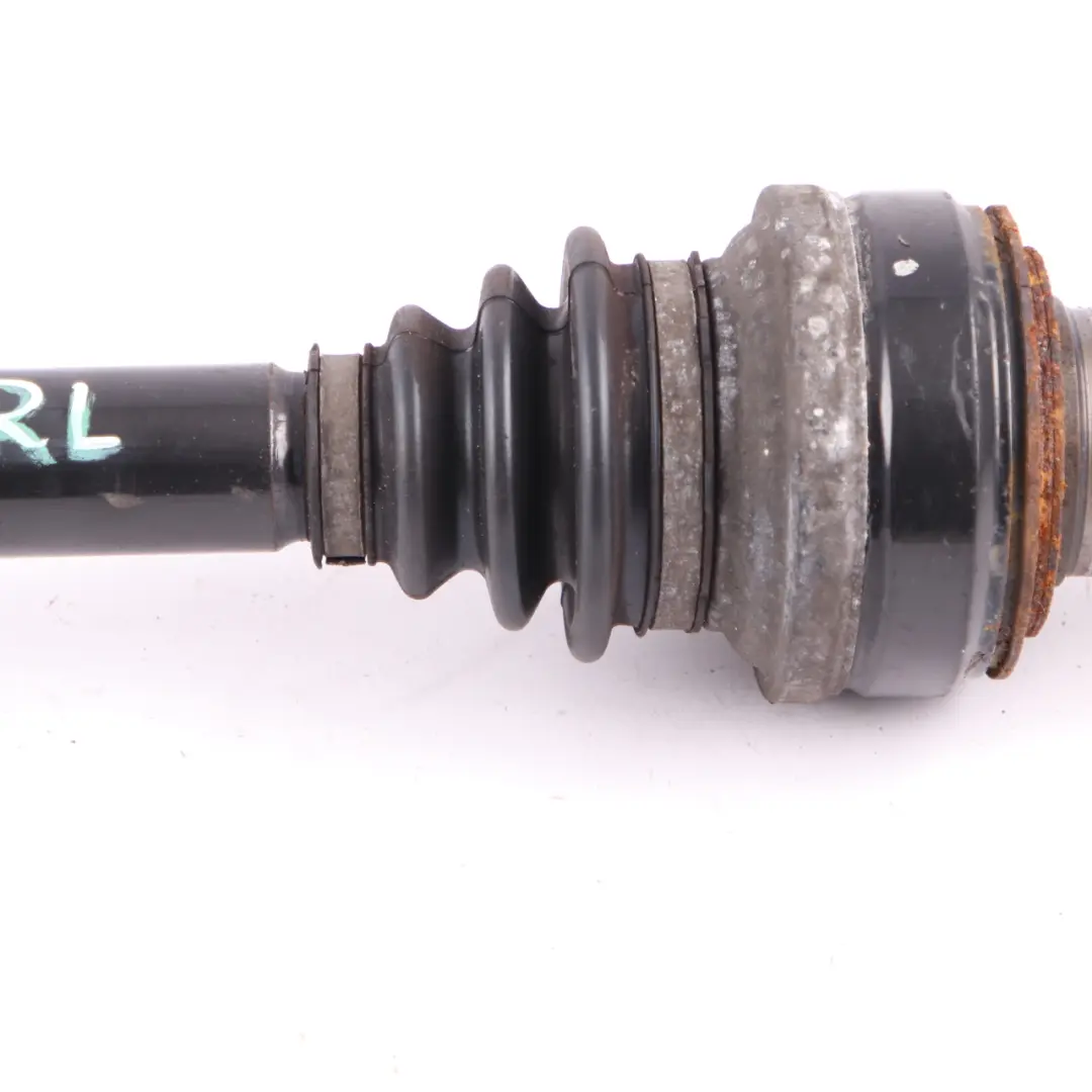 albero trasmissione benzina albero uscita sinistra M135i M140i 335i per BMW F20 F30 con numero di parte 7597685 BMW F20 F30 albero trasmissione benzina albero uscita sinistra M135i M140i 335i - SKU 7597685 - Numero di parte 7597685