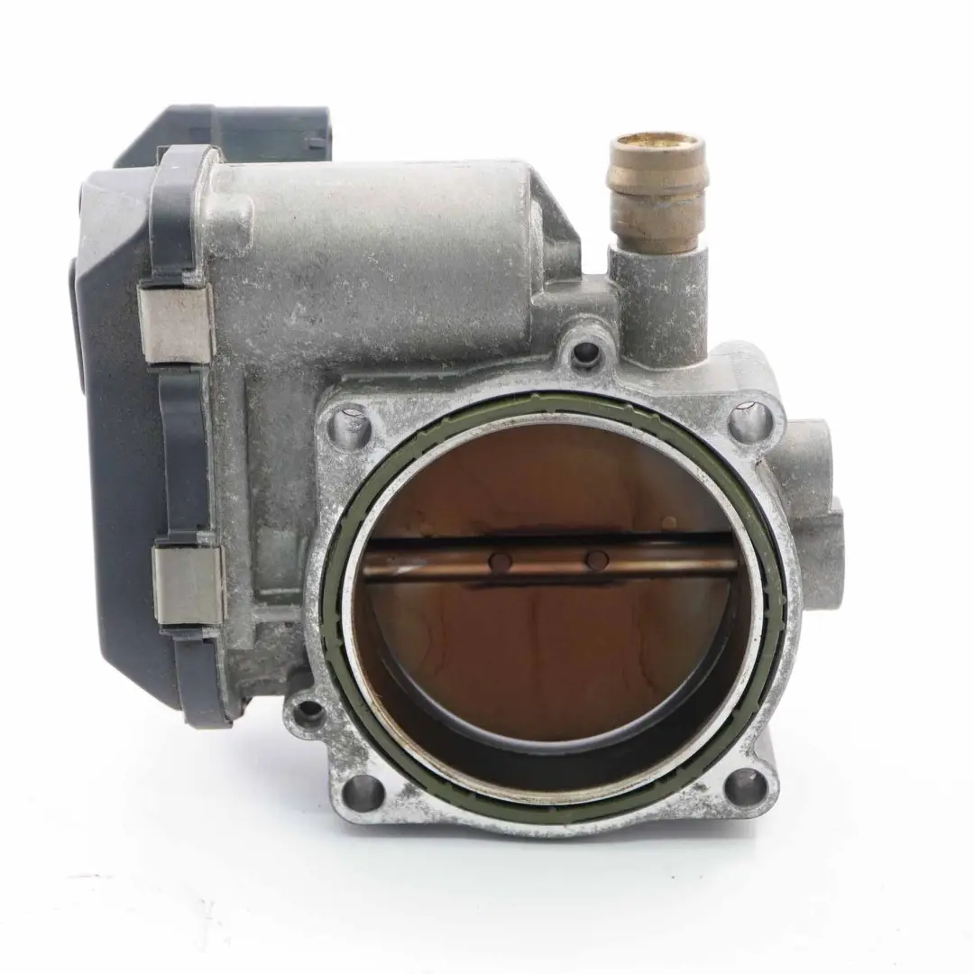 Corpo Farfallato N55 F80 M3 F87 M2 F82 M4 S55 per BMW E90 LCI F30 con numero di parte 7597871 BMW E90 LCI F30 Corpo Farfallato N55 F80 M3 F87 M2 F82 M4 S55 - SKU 7597871 - Numero di parte 7597871