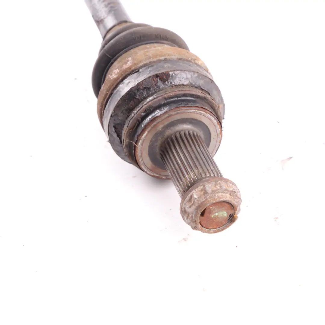 Arbre Transmission Arbre Sortie Essieu Arrière Droit pour BMW X3 F25 X4 F26 à propos du numéro de pièce 7598038 BMW X3 F25 X4 F26 Arbre Transmission Arbre Sortie Essieu Arrière Droit - SKU 7598038 - Numéro de pièce 7598038