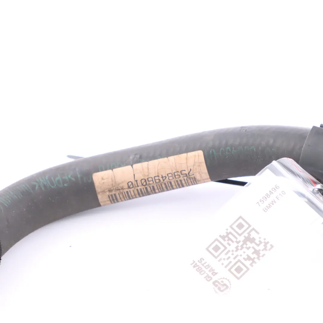 Tuyau refroidissement BMW F10 F11 Petrol N55 Tuyau d'entrée thermostat pour à propos du numéro de pièce 7598496 Tuyau refroidissement BMW F10 F11 Petrol N55 Tuyau d'entrée thermostat - SKU 7598496 - Numéro de pièce 7598496