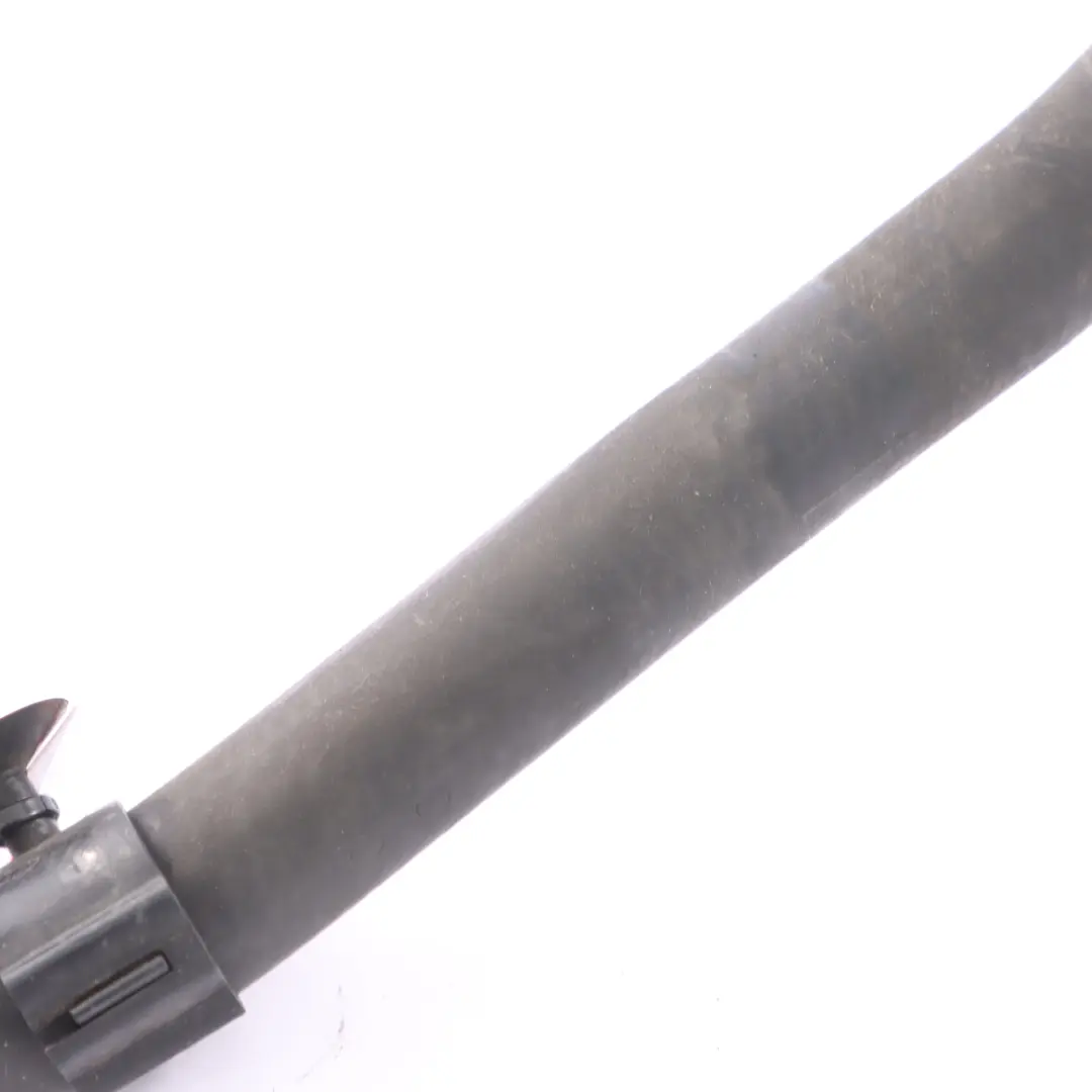 Tuyau refroidissement BMW F10 F11 Petrol N55 Tuyau d'entrée thermostat pour à propos du numéro de pièce 7598496 Tuyau refroidissement BMW F10 F11 Petrol N55 Tuyau d'entrée thermostat - SKU 7598496 - Numéro de pièce 7598496