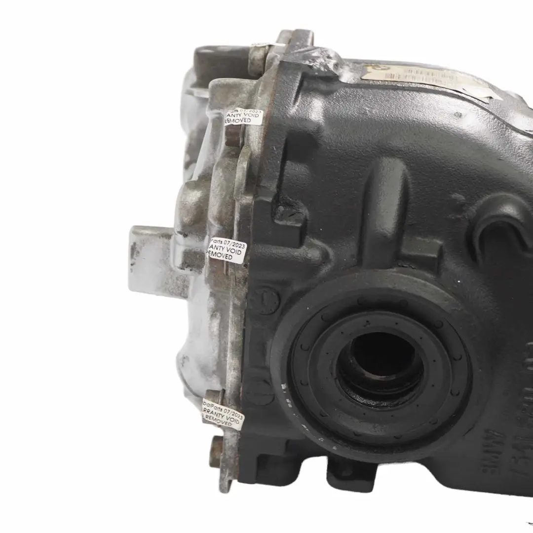BMW F22 F23 F30 F31 F32 F36 Rear Differential Diff 3,23 Ratio WARRANTY - SKU 7599475 - Part number 7599475