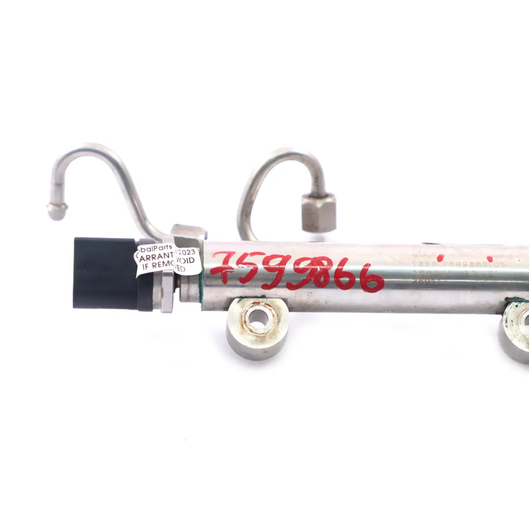 S63N Rail de carburant essence Tube haute pression Cyl. 1-4 pour BMW F10 M5 à propos du numéro de pièce 8649320 BMW F10 M5 S63N Rail de carburant essence Tube haute pression Cyl. 1-4 - SKU 7599866 - Numéro de pièce 8649320