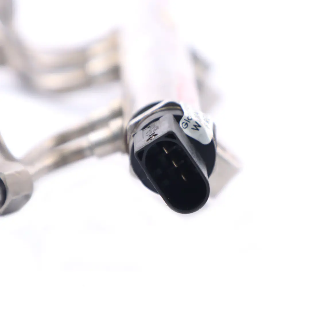 S63N Fuel Rail Benzina Tubo iniezione alta pressione Cyl. 1-4 per BMW F10 M5 con numero di parte 8649320 BMW F10 M5 S63N Fuel Rail Benzina Tubo iniezione alta pressione Cyl. 1-4 - SKU 7599866 - Numero di parte 8649320