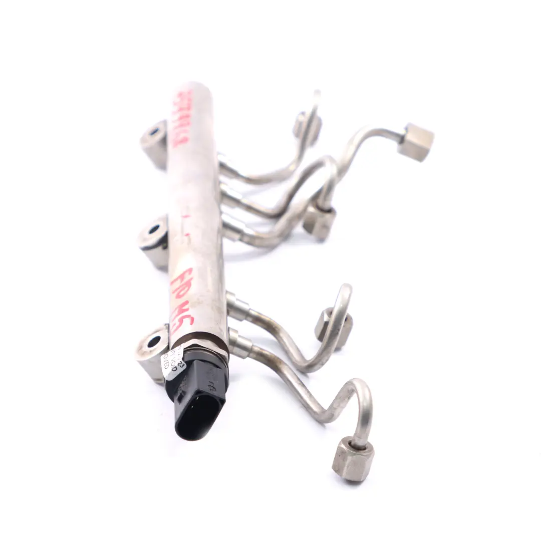 S63N Fuel Rail Petrol High Pressure Injection Tube Cyl. 5-8 to BMW F10 M5 with Part number 8649321 BMW F10 M5 S63N Fuel Rail Petrol High Pressure Injection Tube Cyl. 5-8 - SKU 7599868 - Part number 8649321