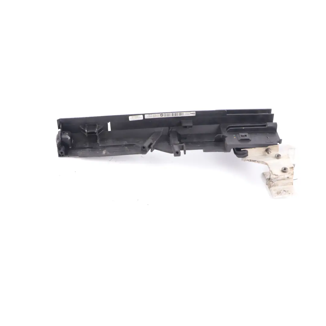 Montaggio radiatore BMW F20 F21 F30 F31 Modulo radiatore sinistro Staffa per con numero di parte 7600536 Montaggio radiatore BMW F20 F21 F30 F31 Modulo radiatore sinistro Staffa - SKU 7600536-3 - Numero di parte 7600536