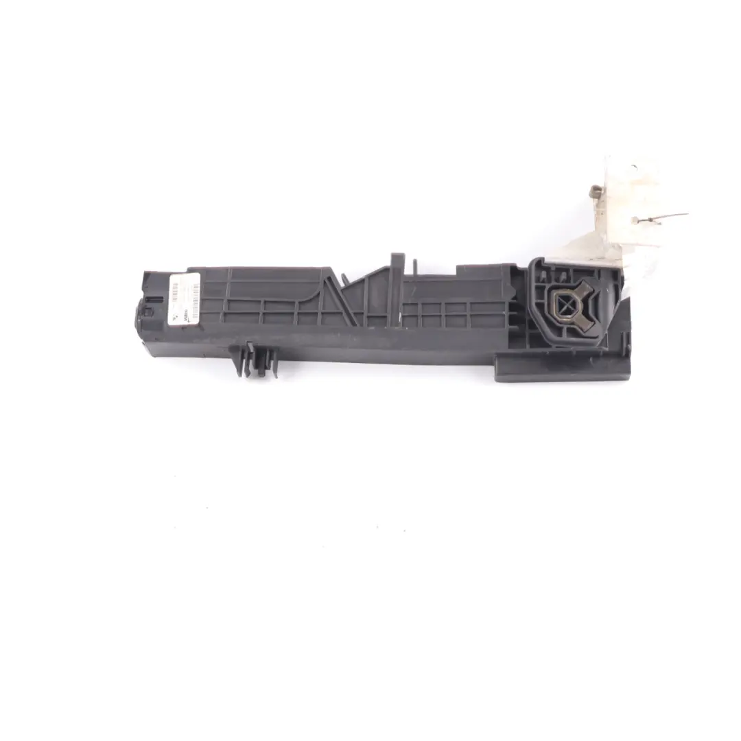 Support de radiateur BMW F20 F21 F30 F31 Support gauche module radiateur pour à propos du numéro de pièce 7600536 Support de radiateur BMW F20 F21 F30 F31 Support gauche module radiateur - SKU 7600536-3 - Numéro de pièce 7600536