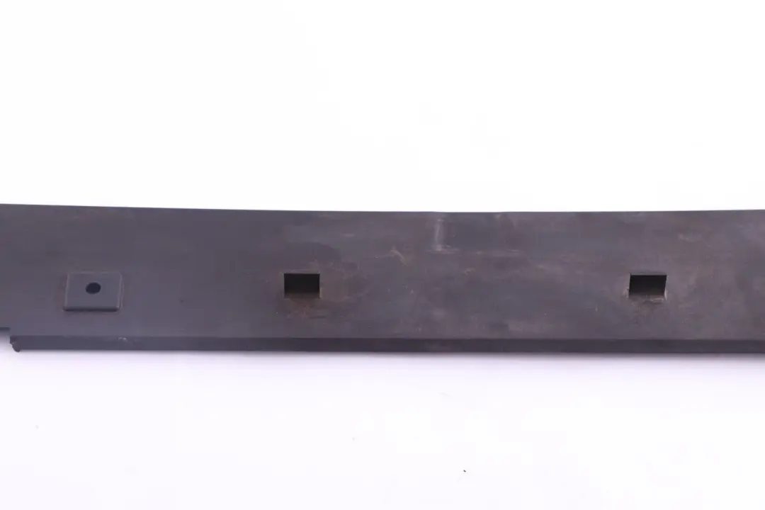 Kühler Befestigungs Dichtung BMW F20 F22 F30 Obere Dichtung Mitte für mit Teilenummer 7600543 Kühler Befestigungs Dichtung BMW F20 F22 F30 Obere Dichtung Mitte - SKU 7600543 - Teilenummer 7600543