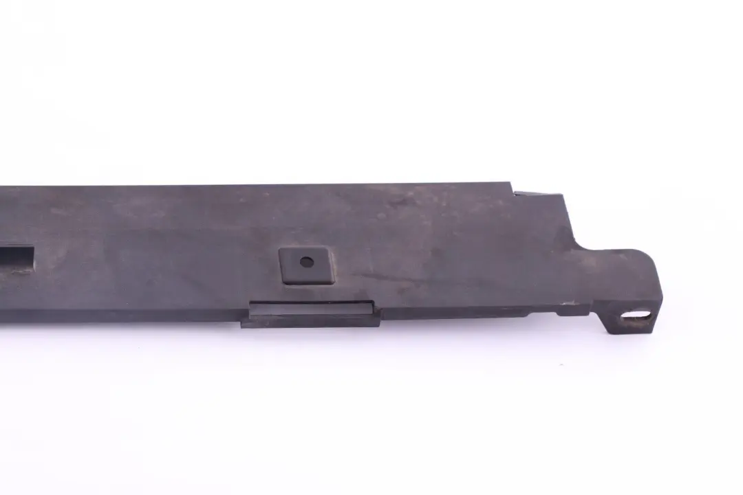  Kühler Befestigungs Dichtung BMW F20 F22 F30 Obere Dichtung Mitte - SKU 7600543 - Teilenummer 7600543