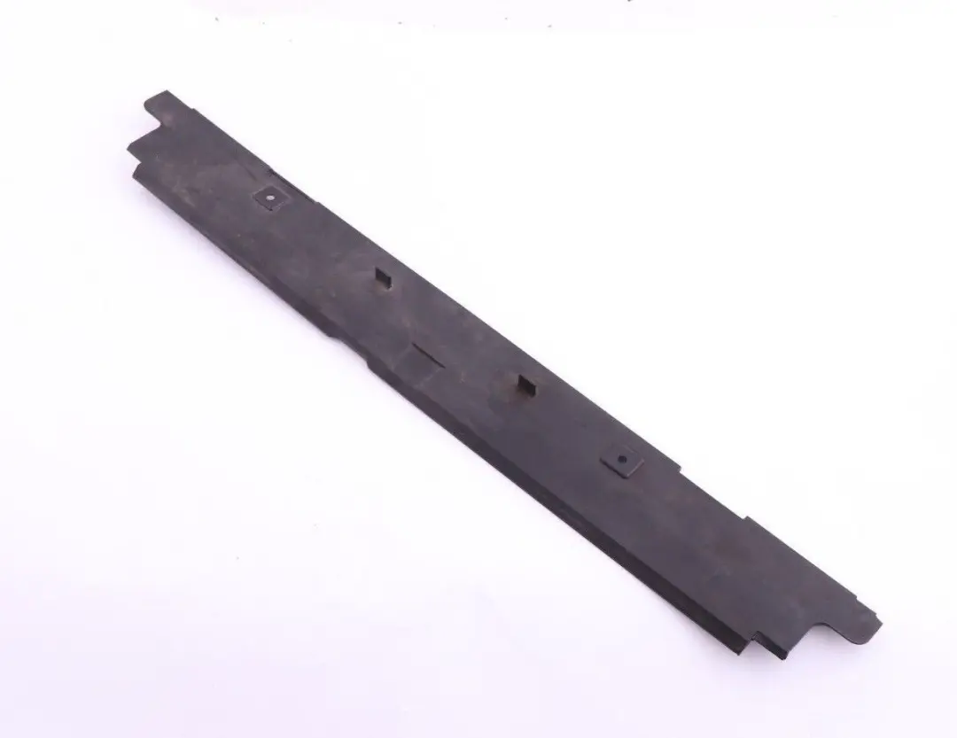  Guarnizione Montaggio Radiatore BMW F20 F22 F30 Centro Tenuta Superiore - SKU 7600543 - Numero di parte 7600543