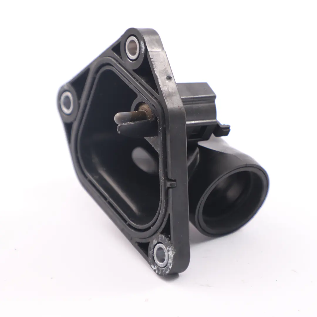 Thermostat Coolant Flange 1153 to BMW F20 F30 F31 N13 with Part number 7600586 BMW F20 F30 F31 N13 Thermostat Coolant Flange 1153 - SKU 7600586-2 - Part number 7600586