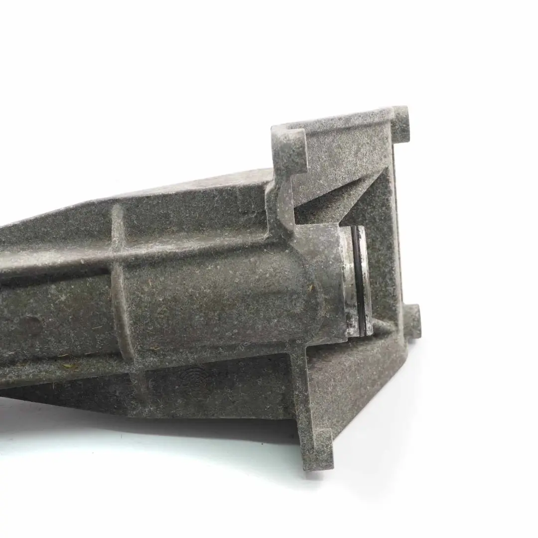 Front Axle Supporting Bracket to BMW X5 X6 E70 E71 F10 F11 F15 with Part number 7600690 BMW X5 X6 E70 E71 F10 F11 F15 Front Axle Supporting Bracket - SKU 7600690 - Part number 7600690