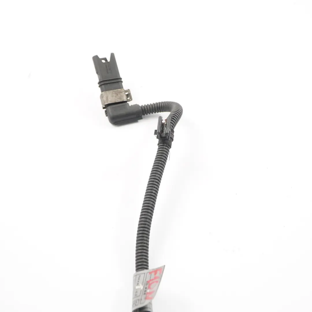 BMW F10 F11 LCI F13 N63 N63N Adapter Przewód Pompy Wody - SKU 7601305 - Numer Części 7601305