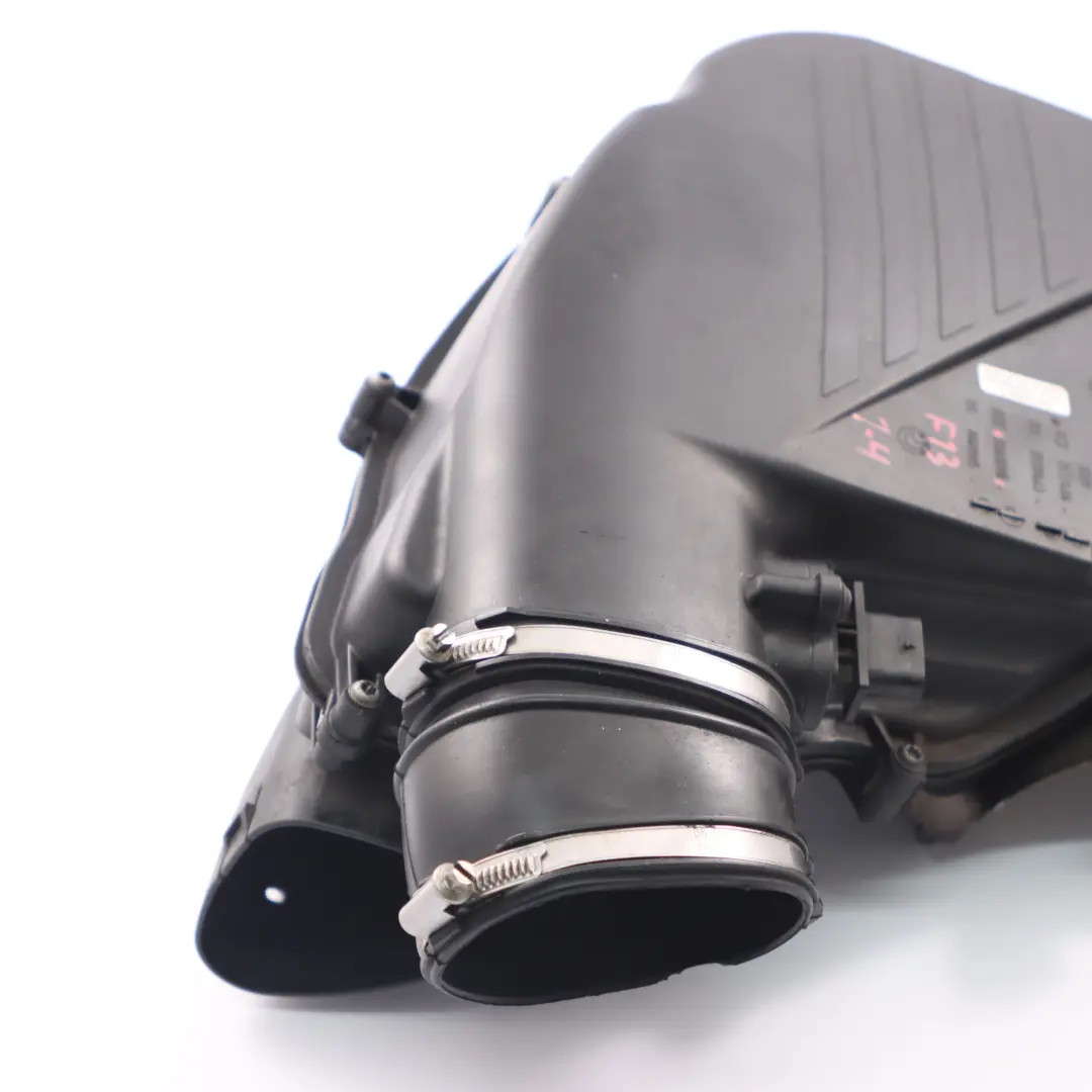 Intake Duct Silencer Cyl.1-4 Air Muffler Pipe N63N to BMW F01 F10 LCI F12 with Part number 7601898 BMW F01 F10 LCI F12 Intake Duct Silencer Cyl.1-4 Air Muffler Pipe N63N - SKU 7601898 - Part number 7601898