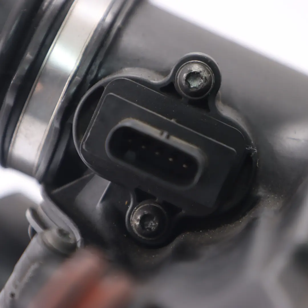 BMW F10 LCI F12 F13 N63N Silencieux du conduit d'admission Cyl. 1-4 - SKU 7601898 - Numéro de pièce 7601898