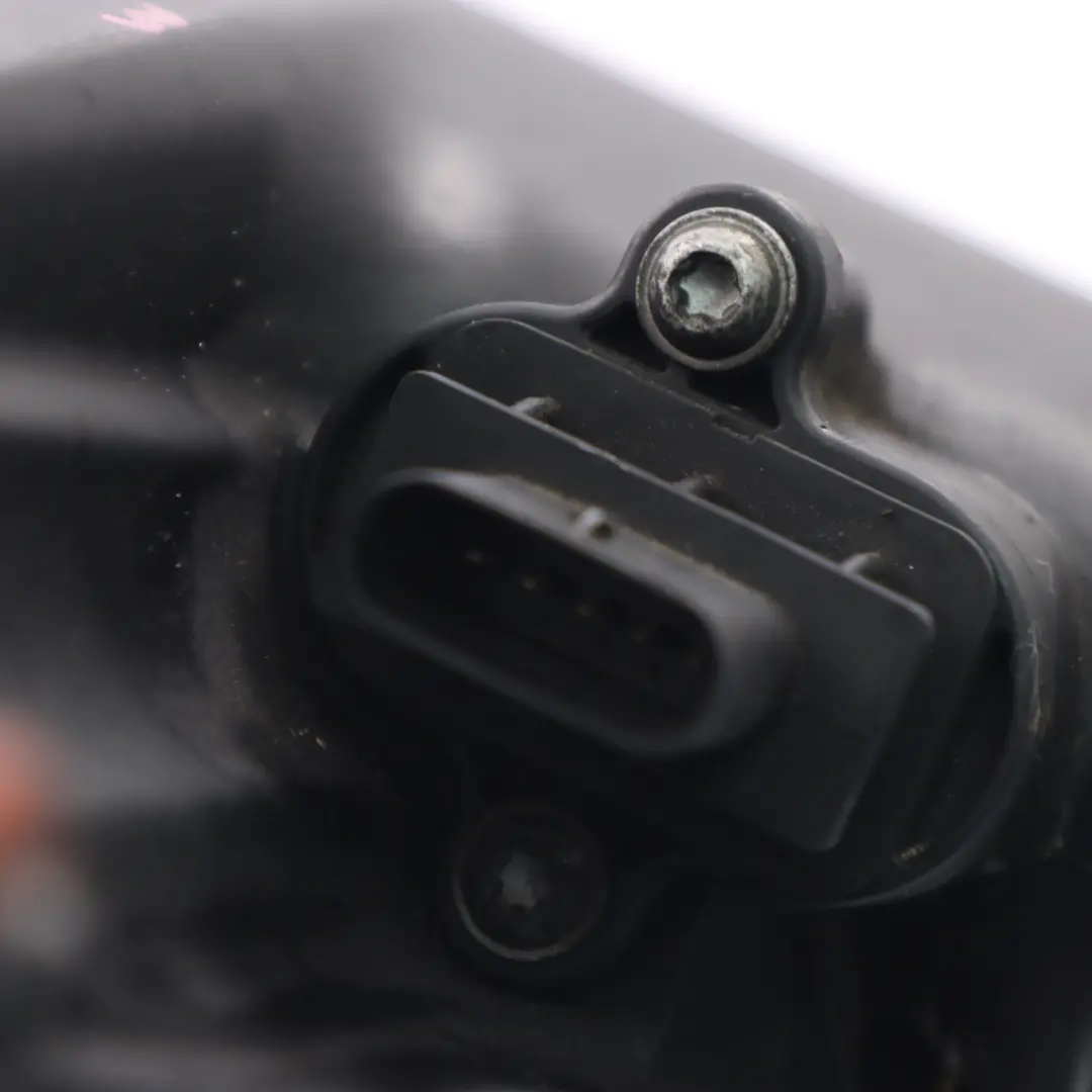 BMW F10 LCI F12 F13 N63N Kanał Dolotowy Tłumik Szmerów Cylinder 5-8 - SKU 7601899 - Numer Części 7601899