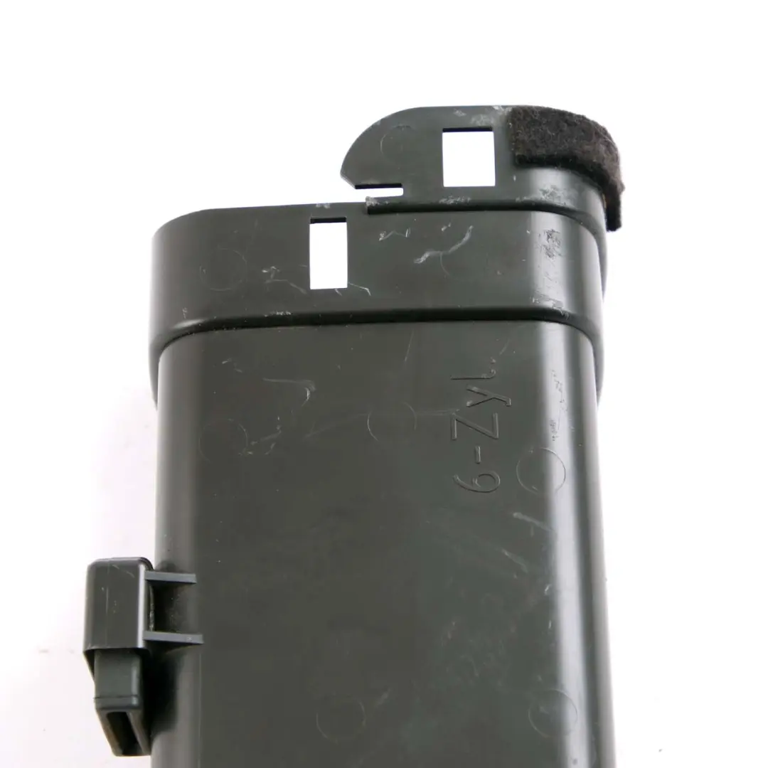 N55 Aspirazione Silenziatore Guida Tubo per BMW F20 F21 F30 F31 con numero di parte 7602650 BMW F20 F21 F30 F31 N55 Aspirazione Silenziatore Guida Tubo - SKU 7602650 - Numero di parte 7602650