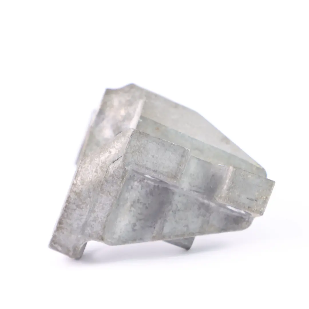 N20 Power Steering Pump Bracket Holder Mount to BMW X1 E84 with Part number 7603085 BMW X1 E84 N20 Power Steering Pump Bracket Holder Mount - SKU 7603085 - Part number 7603085