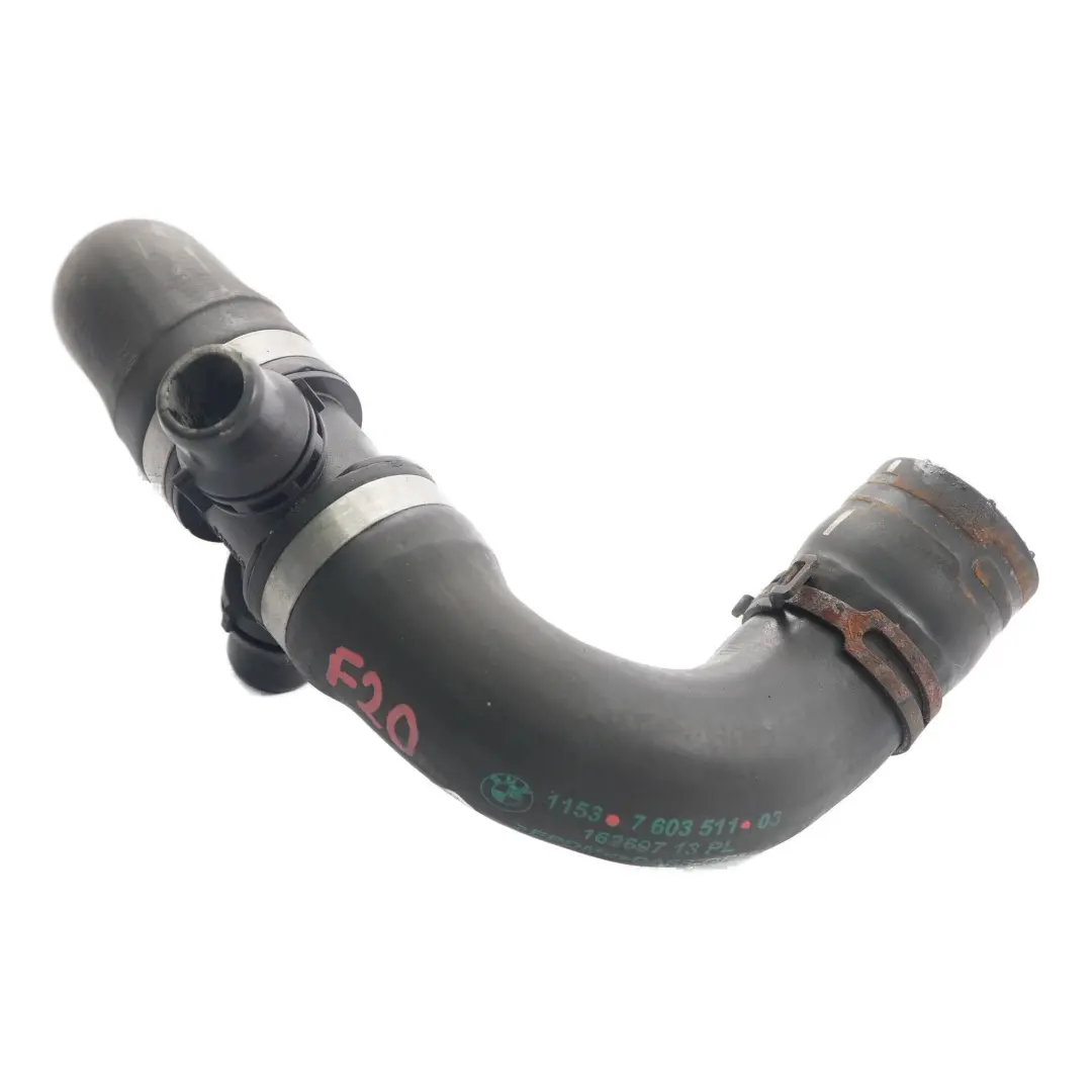 Tubo dell'acqua BMW F20 F30 F31 F32 N20 tubo radiatore liquido motore per con numero di parte 7603511 Tubo dell'acqua BMW F20 F30 F31 F32 N20 tubo radiatore liquido motore - SKU 7603511 - Numero di parte 7603511