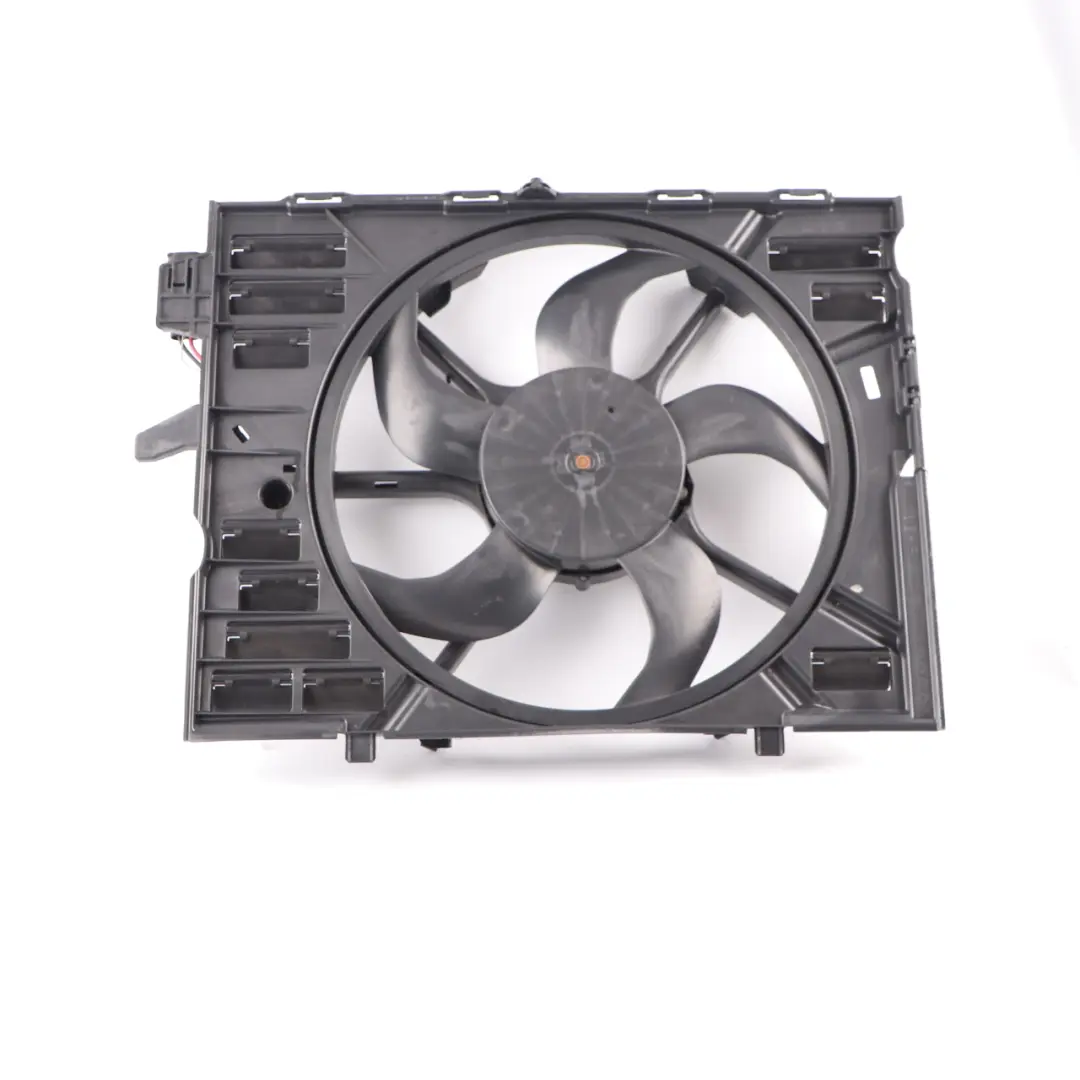 Radiator Fan BMW E60 E63 525i 530i 630i 645Ci Engine Radiator Fan Housing 400W to with Part number 7603762 Radiator Fan BMW E60 E63 525i 530i 630i 645Ci Engine Radiator Fan Housing 400W - SKU 7603762-2 - Part number 7603762