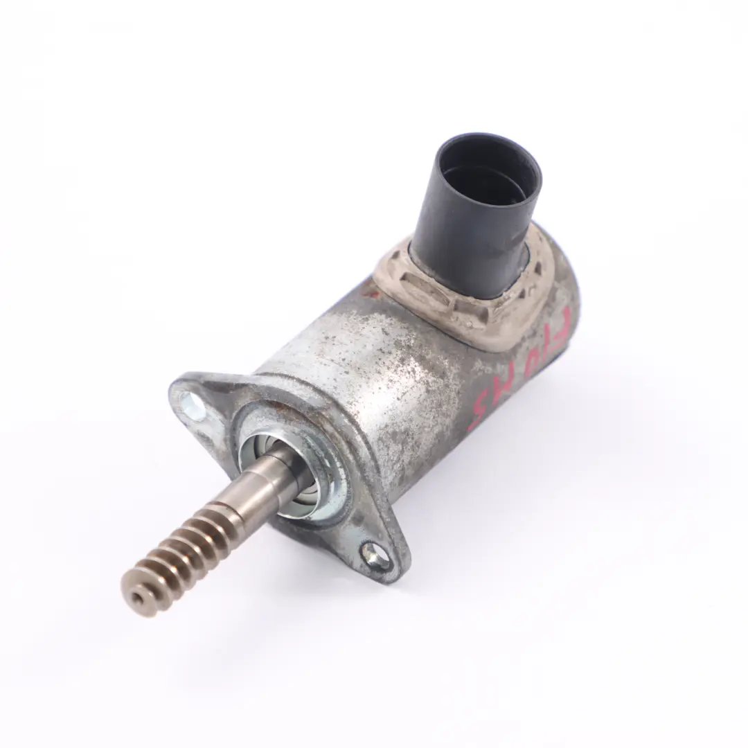 N63N Attuatore valvola collettore aria per BMW F10 F11 LCI F06 F13 X5 F15 con numero di parte 7605025 BMW F10 F11 LCI F06 F13 X5 F15 N63N Attuatore valvola collettore aria - SKU 7605025 - Numero di parte 7605025