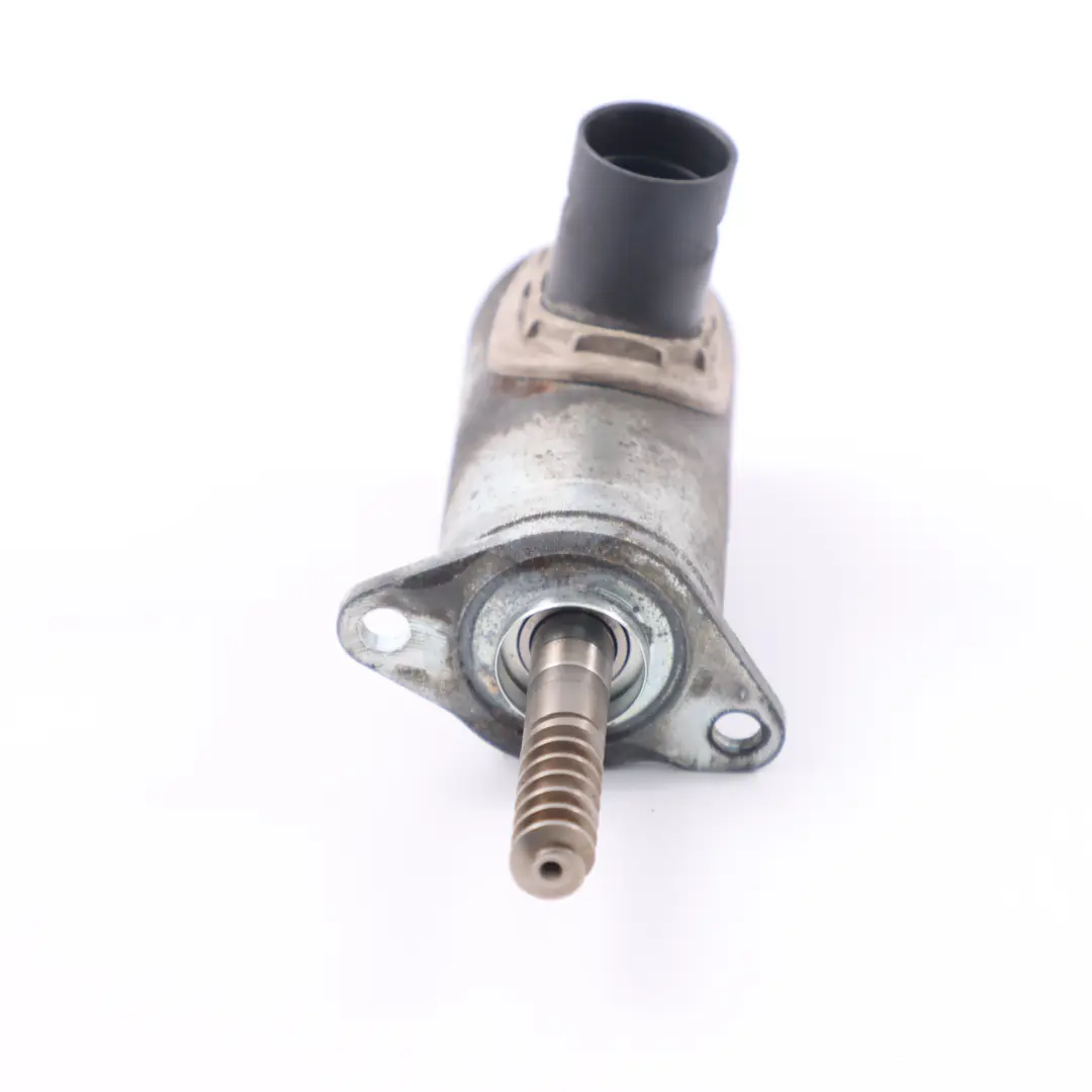 N63N Siłownik Nastawnik Wałka do BMW F10 F11 LCI F06 F13 X5 F15 o numerze 7605025 BMW F10 F11 LCI F06 F13 X5 F15 N63N Siłownik Nastawnik Wałka - SKU 7605025 - Numer Części 7605025