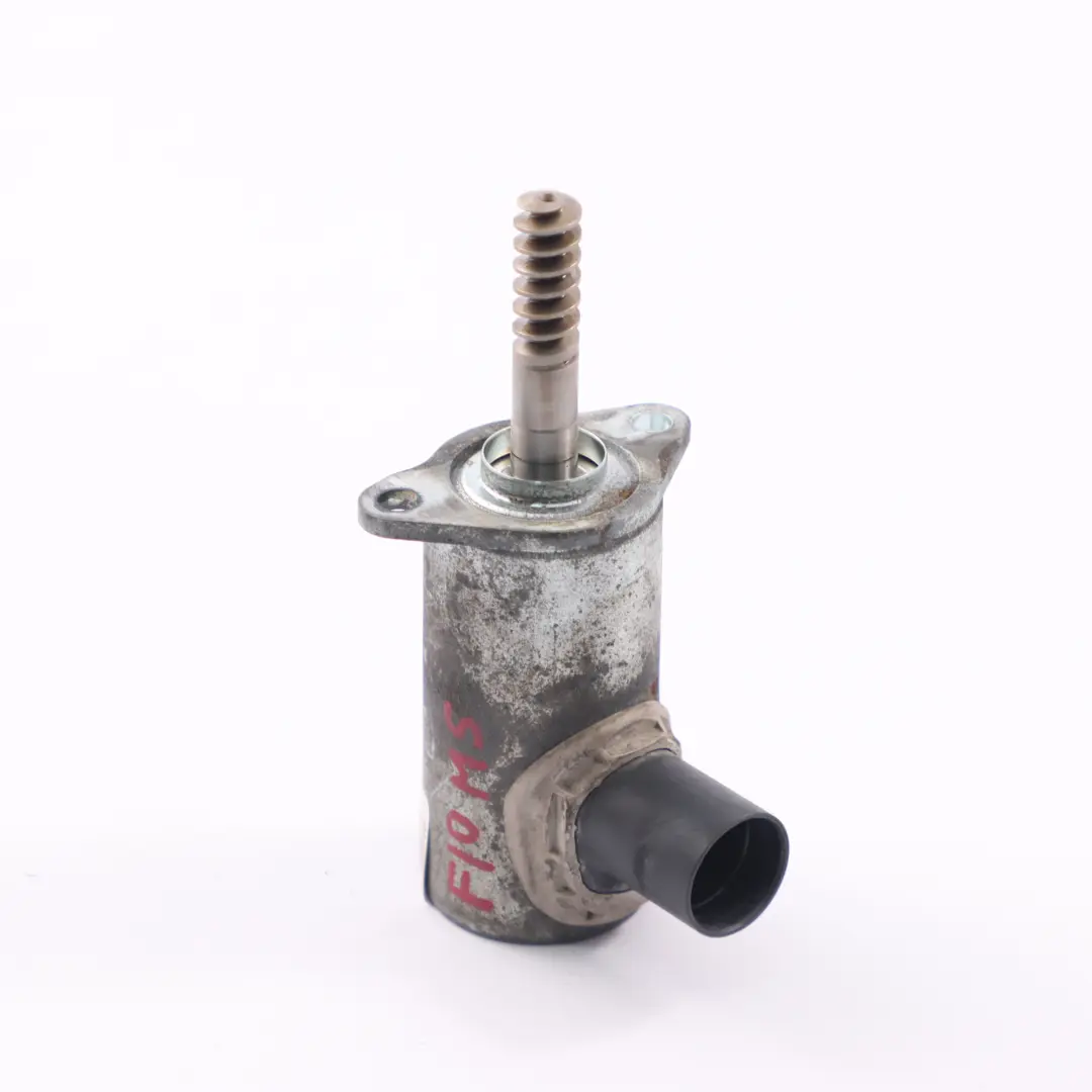 N63N Attuatore valvola collettore aria per BMW F10 F11 LCI F06 F13 X5 F15 con numero di parte 7605025 BMW F10 F11 LCI F06 F13 X5 F15 N63N Attuatore valvola collettore aria - SKU 7605025 - Numero di parte 7605025