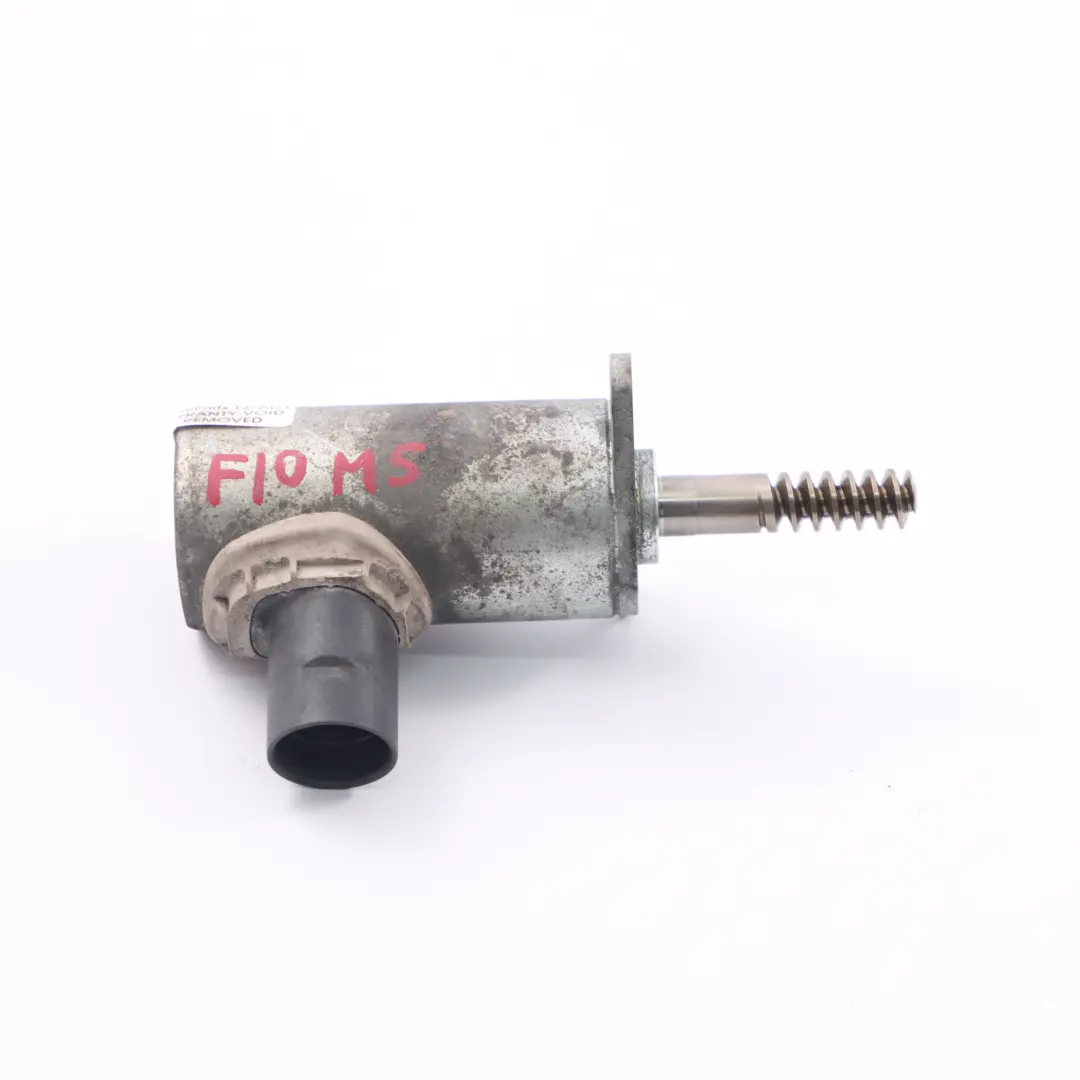 N63N Attuatore valvola collettore aria per BMW F10 F11 LCI F06 F13 X5 F15 con numero di parte 7605025 BMW F10 F11 LCI F06 F13 X5 F15 N63N Attuatore valvola collettore aria - SKU 7605025 - Numero di parte 7605025