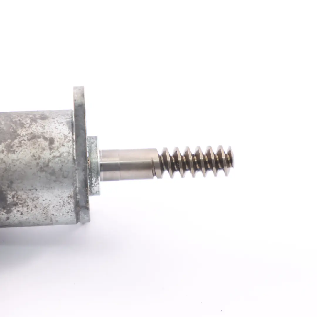 N63N Luft einlass Krümmer ventil Stellantrieb für BMW F10 F11 LCI F06 F13 mit Teilenummer 7605025 BMW F10 F11 LCI F06 F13 N63N Luft einlass Krümmer ventil Stellantrieb - SKU 7605025 - Teilenummer 7605025