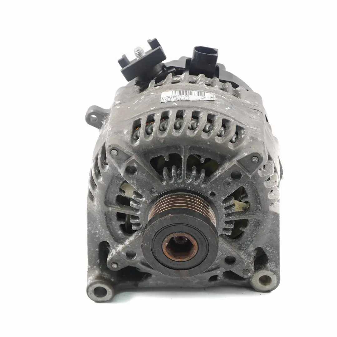  Alternador Generador BMW F10 F30 N20 Diesel Unidad Eléctrica Denso 210A - SKU 7605061 - Número de pieza 7605061