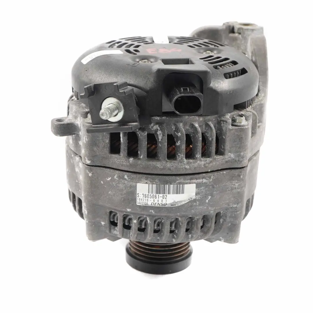  Alternador Generador BMW F10 F30 N20 Diesel Unidad Eléctrica Denso 210A - SKU 7605061 - Número de pieza 7605061
