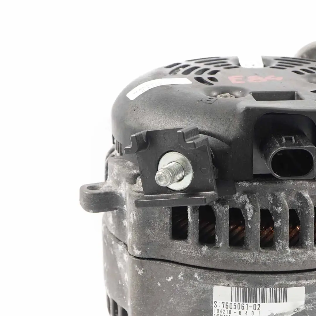  Alternador Generador BMW F10 F30 N20 Diesel Unidad Eléctrica Denso 210A - SKU 7605061 - Número de pieza 7605061