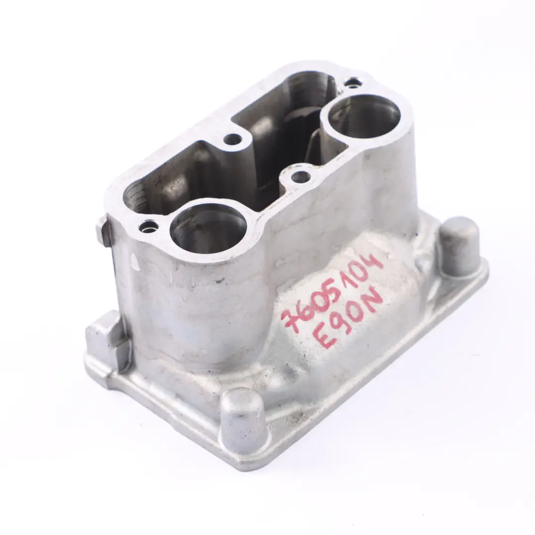 Zündkerze Aussparung BMW E90 LCI N55 Zylinderkopf Stecker Slot Insert für mit Teilenummer 7605104 Zündkerze Aussparung BMW E90 LCI N55 Zylinderkopf Stecker Slot Insert - SKU 7605104 - Teilenummer 7605104