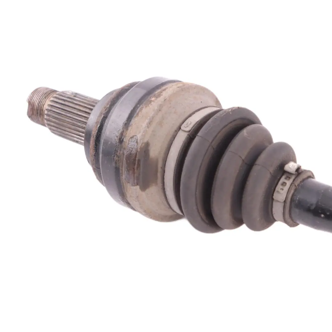 Eje Trasero Izquierdo Salida Eje De Transmision 4608777 para BMW E84 con número de pieza 7605485 BMW E84 Eje Trasero Izquierdo Salida Eje De Transmision 4608777 - SKU 7605485 - Número de pieza 7605485